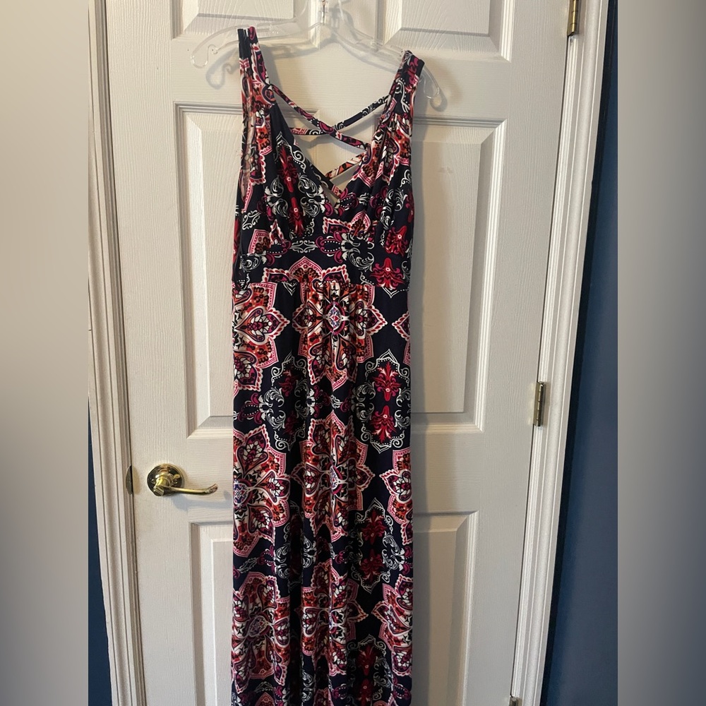 Lovapella Maxi dress